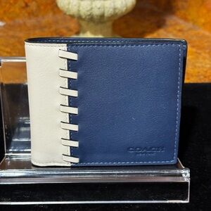 Coach Men's Blue and Cream Wallet